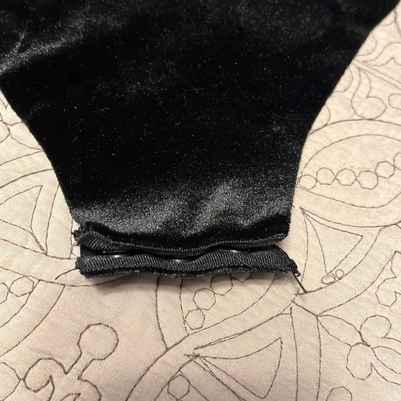 Zara M Velvet Black Bodysuit - Picture 5 of 6